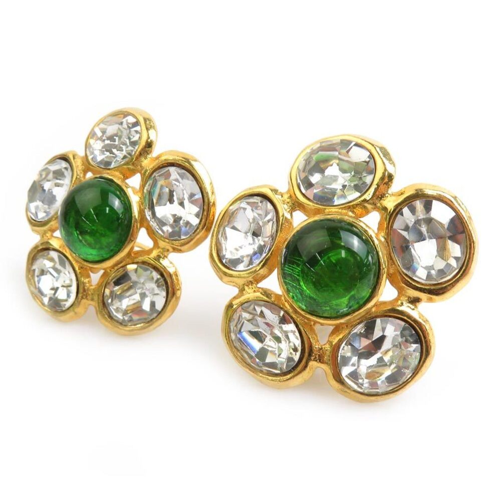 CHANEL Green Earrings - Picture 2 of 8